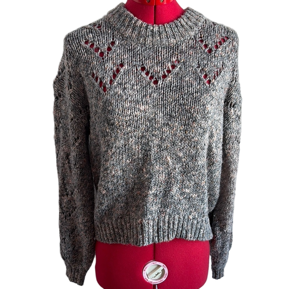 Madewell Gray Crew Neck Sweater with Lace Detail XS234
